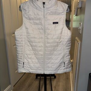Patagonia Ivory Quilted Vest